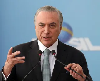 Temer se pronuncia após explosões em Brasília