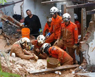 Terceira vítima de deslizamento em Salvador é resgatada