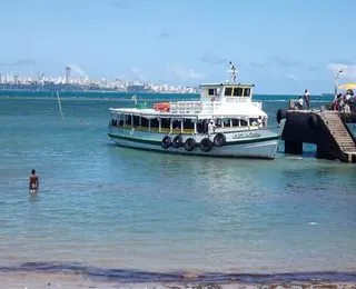 Travessia Salvador-Mar Grande tem intenso movimento neste feriado