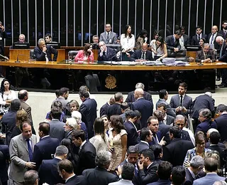 Veja como os deputados baianos votaram urgência do corte de gastos