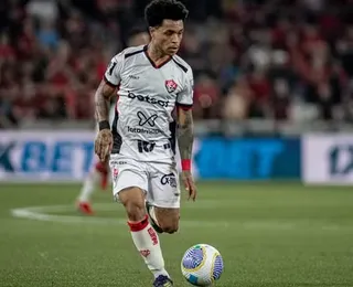 Vitória repudia ataques xenofóbicos contra equipe em partida no Paraná