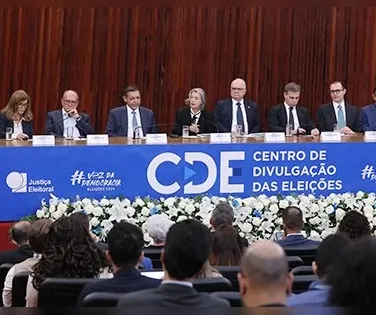 Ministra Cármen Lúcia apresenta balanço do 2º turno das eleições - Imagem