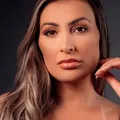 Andressa Urach se revolta com possível traição exposta imagem