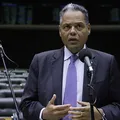 Antonio Brito é reeleito líder do PSD na Câmara dos Deputados imagem