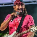 Após adiamentos, Bell Marques garante show de 10 horas em Salvador imagem