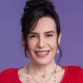 Atriz da Globo surpreende e anuncia fim da carreira imagem