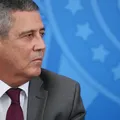 Braga Netto insiste em mais prazo para defesa por denúncia de golpe imagem