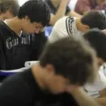 Candidatos criticam a falta de transparência do CNU: "Palhaçada" imagem