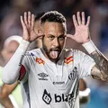 Com show de Thaciano e Neymar, Santos vence Água Santa pelo Paulistão imagem