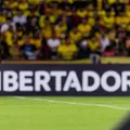 Corinthians é derrotado pelo Barcelona-EQU e se complica na Libertadores imagem