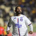 De quase vetado a herói: Willian José arranca empate na altitude imagem