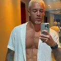 Ex-A Fazenda é alertado sobre tatuagem: "Na Bahia tu morre na hora" imagem