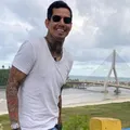Ex-jogador do Vitória elogia Carnaval de Salvador: “Melhor do mundo” imagem