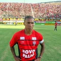 Ex-jogador do Vitória sofre AVC e está internado; entenda imagem