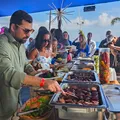 Feijoada ao Mar reúne personalidades e aquece pré-Carnaval em Salvador imagem