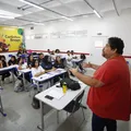 Governo da Bahia abre seleção com 1.487 vagas na área de educação imagem