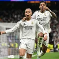 Hat-trick de Mbappé garante Real Madrid nas oitavas; PSG e PSV avançam imagem