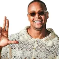 Leo Santana aposta em look diferenciado na abertura do Carnaval; veja imagem
