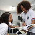 Mais Estudo: SEC abre 52 mil vagas para monitoria estudantil imagem