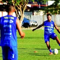 Meia do Jequié projeta jogo contra o Vitória pelo Baianão imagem