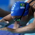 "Meu objetivo é ir à Olimpíada", diz baiana prodígio da natação imagem