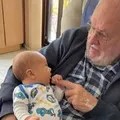 Morre doador com sangue raro que salvou a vida de 2 milhões de bebês imagem