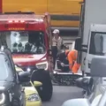 Mulher se joga de carro em movimento durante corrida por aplicativo imagem