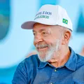 Na Bahia, Lula faz aceno ao Congresso: "Temos apoio" imagem