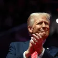 Trump vai impor tarifas de 25% sobre importações do México e Canadá imagem