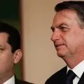 Oposição traça estratégia para reverter inelegibilidade de Bolsonaro imagem