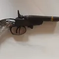 Polícia encontra arma de fogo em lixeira do Centro Histórico imagem