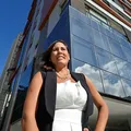 Prédios próximos aos circuitos da folia adotam medidas de segurança imagem
