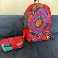 Projeto transforma abadás do Carnaval em mochilas escolares imagem