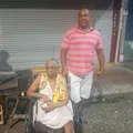 Pura emoção! Idosa se derrete em lágrimas ao falar do Ilê Aiyê imagem