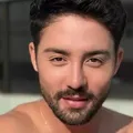 Rico Melquíades faz 11ª cirurgia plástica e mostra pós-operatório imagem