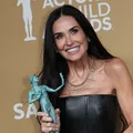 SAG Awards 2025: Demi Moore vence última premiação antes do Oscar imagem