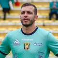 Torcida do Bahia invade rede social de goleiro após jogo da Liberta imagem