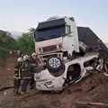 Ultrapassagem indevida causou acidente com seis mortes na Bahia imagem