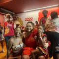 VÍDEO: Filha de Tia Má surpreende e pede bênção a Preta Gil imagem