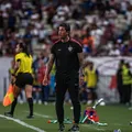 Vitória se impõe sobre o Fortaleza com "maturidade coletiva", diz Carpini imagem