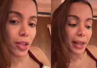 Anitta perde 100 mil seguidores e reage após polêmica com religião imagem