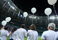 Antes de partida, Bahia homenageia assessor que morreu de câncer