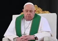 Após diagnóstico do papa, Vaticano cancela agenda e missa de domingo imagem