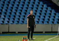 Após mais uma partida sem perder, Carpini afirma: "Deixar um legado" imagem
