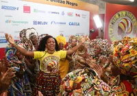 Atual Deusa do Ébano chora com candidatas: "15 rainhas para uma Deusa" imagem