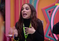 BBB 25: Anitta entra com o pai na casa e engana brothers