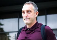Bahia corre atrás de goleiro antes do fim da janela de transferências imagem
