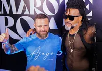 Carlinhos Brown recebe convidados em camarote e homenageia Axé Music imagem