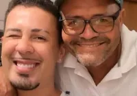 Carlinhos Maia presenteia pai com carro de luxo: "Amo meus velhinhos" imagem