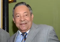 Carlos Muniz lamenta morte de Sandoval Guimarães imagem